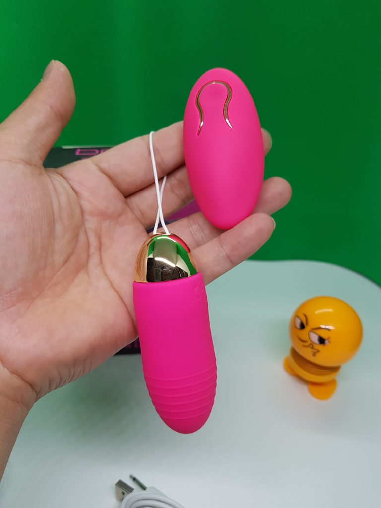 trứng rung điều khiển từ xa